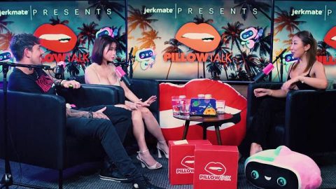 NICOLE DOSHI & BABY YUJIA LOVE TAKING SMALL COCKS